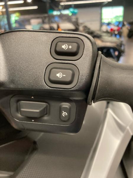 2025 Sea-Doo GTX™ Limited 325 Teal Metallic - Image 6
