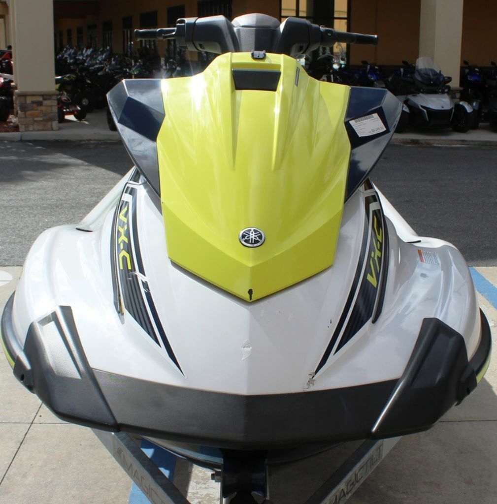 2020 Yamaha Wave Runne