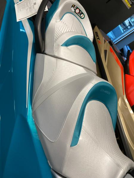 2025 Sea-Doo GTX™ Limited 325 Teal Metallic - Image 3