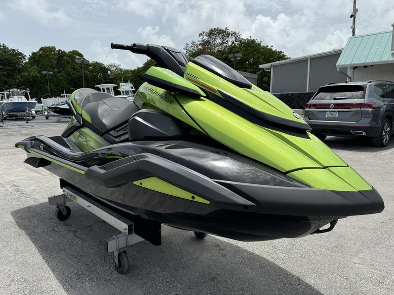 2024 Yamaha WaveRunners FX Cruiser SVHO® with Audio System - Image 3
