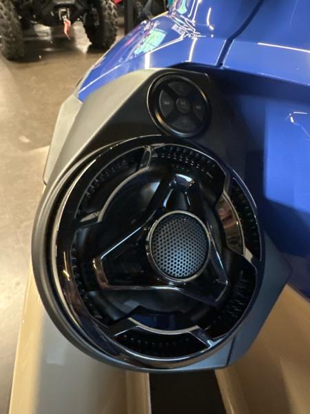 2025 Sea-Doo Wake™ Pro 230 - Image 6