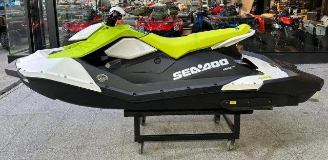 2023 Sea-Doo SPARK 90 3up - Image 3
