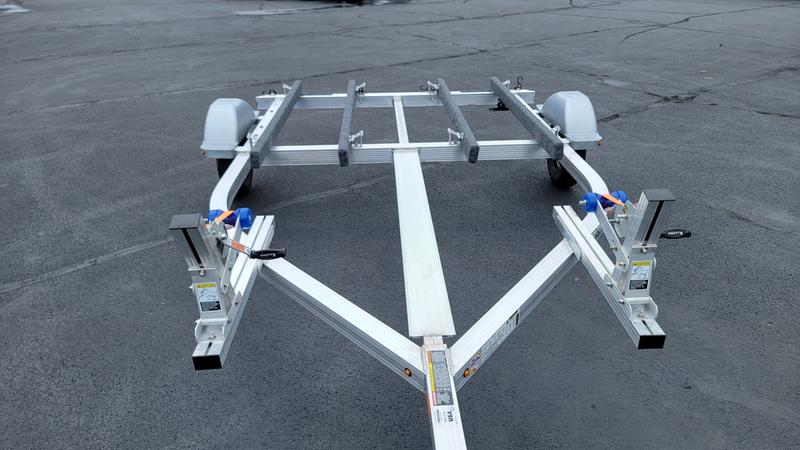 2026 Triton ELITE WCII – Two Place Single Axle Jet Ski Trailer - Image 5