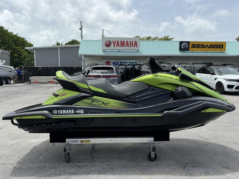 2024 Yamaha WaveRunners FX Cruiser SVHO® with Audio System - Image 2