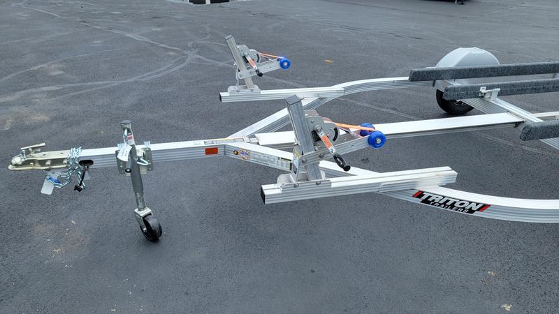2026 Triton ELITE WCII – Two Place Single Axle Jet Ski Trailer - Image 4