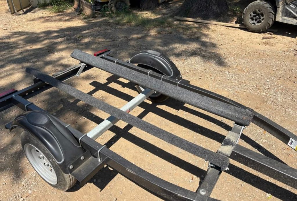 2021 EZ Loader 