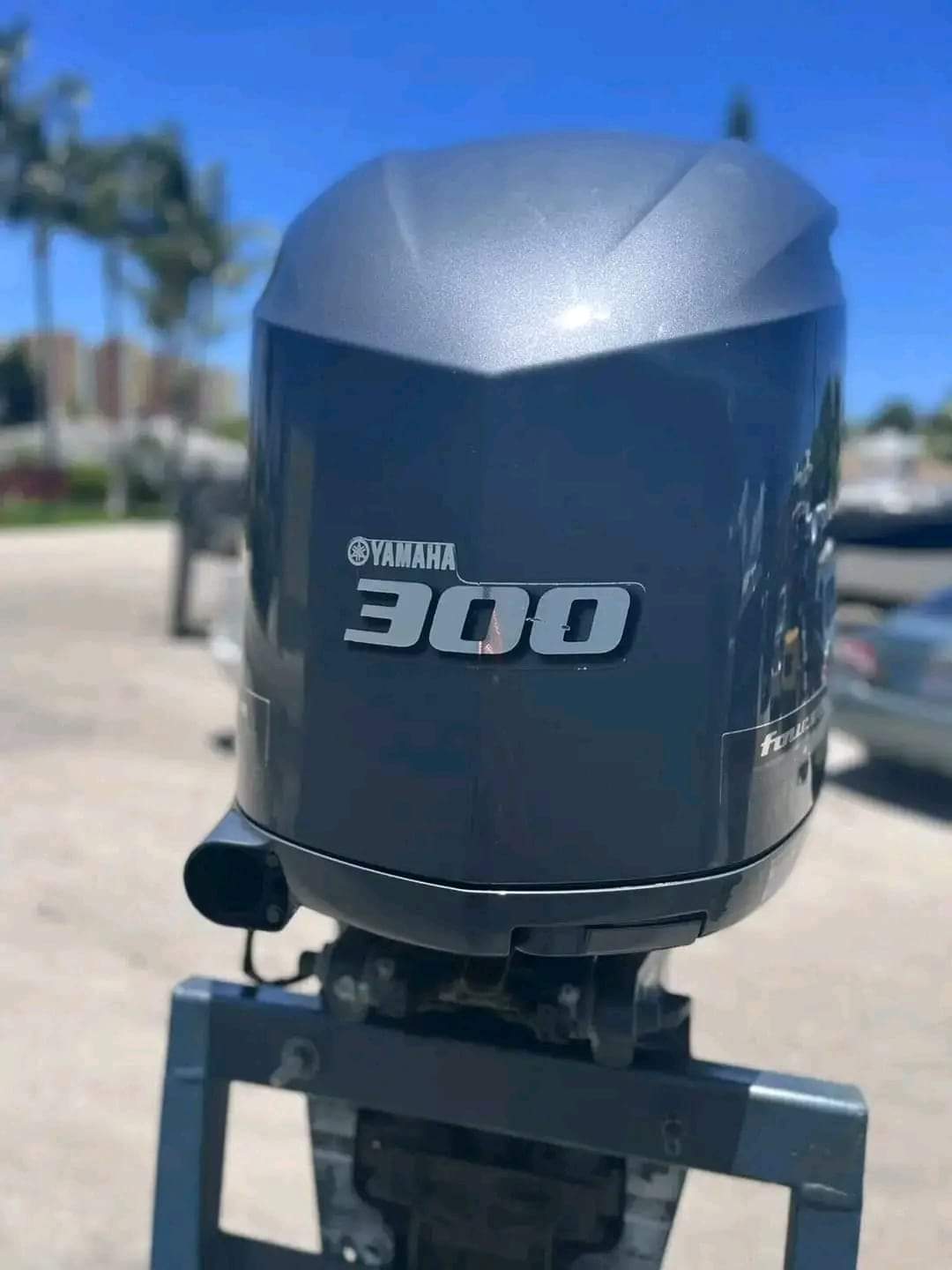 Yamaha 300 HP V6 EFI Four Stroke Outboard Motor